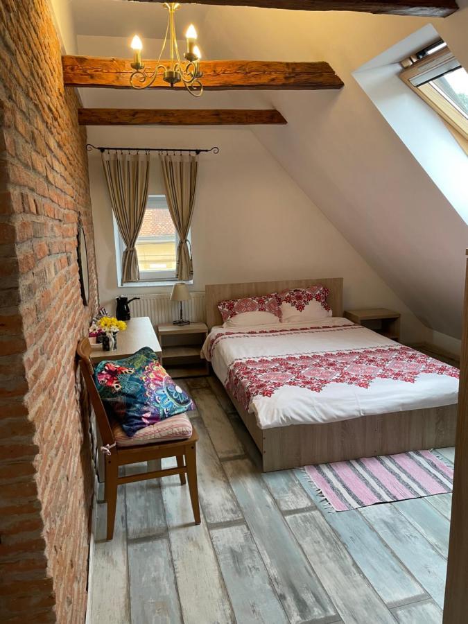 Blue House Otel Braşov Dış mekan fotoğraf